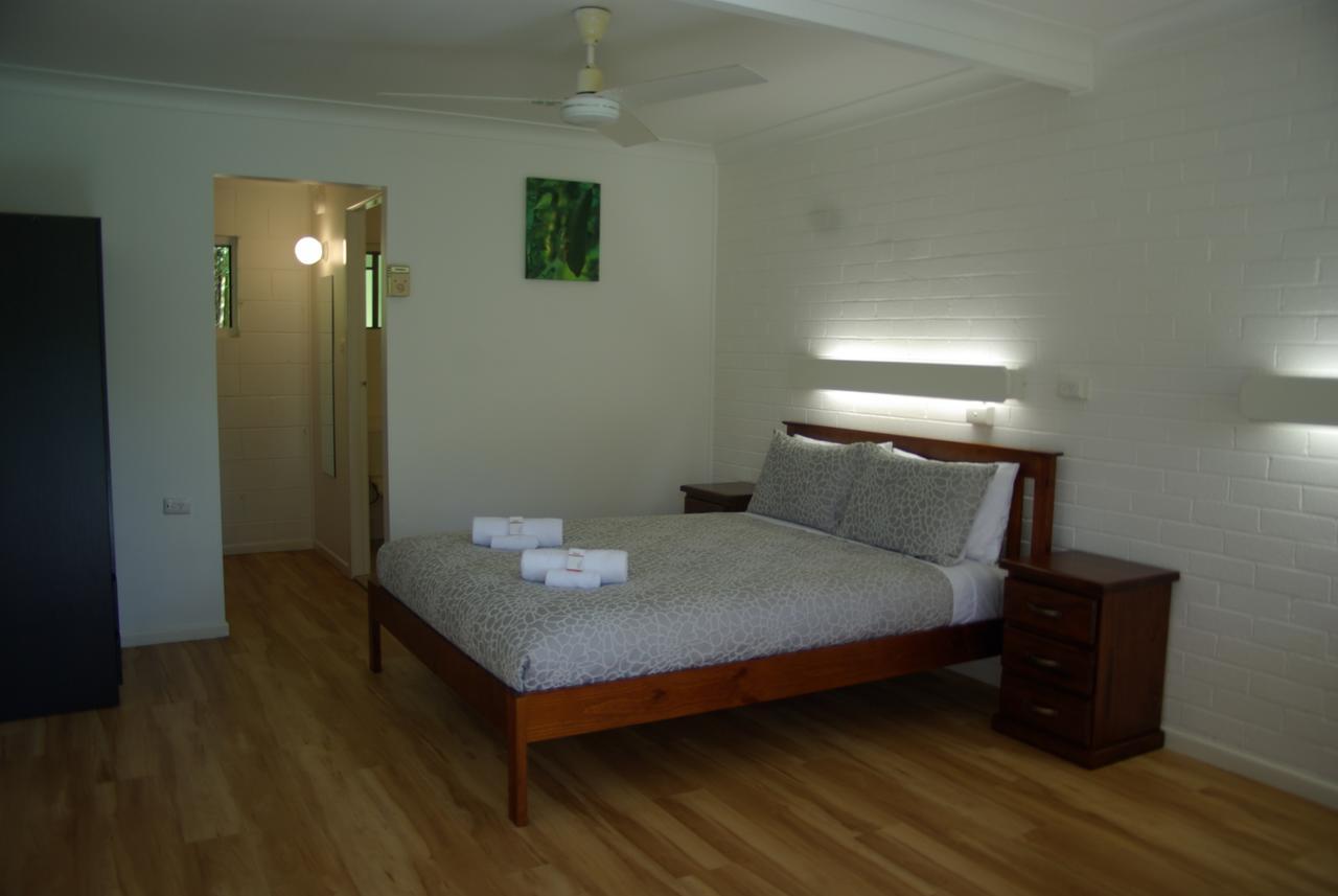 Motel The Bushranger Hideaway à Midginbil Chambre photo